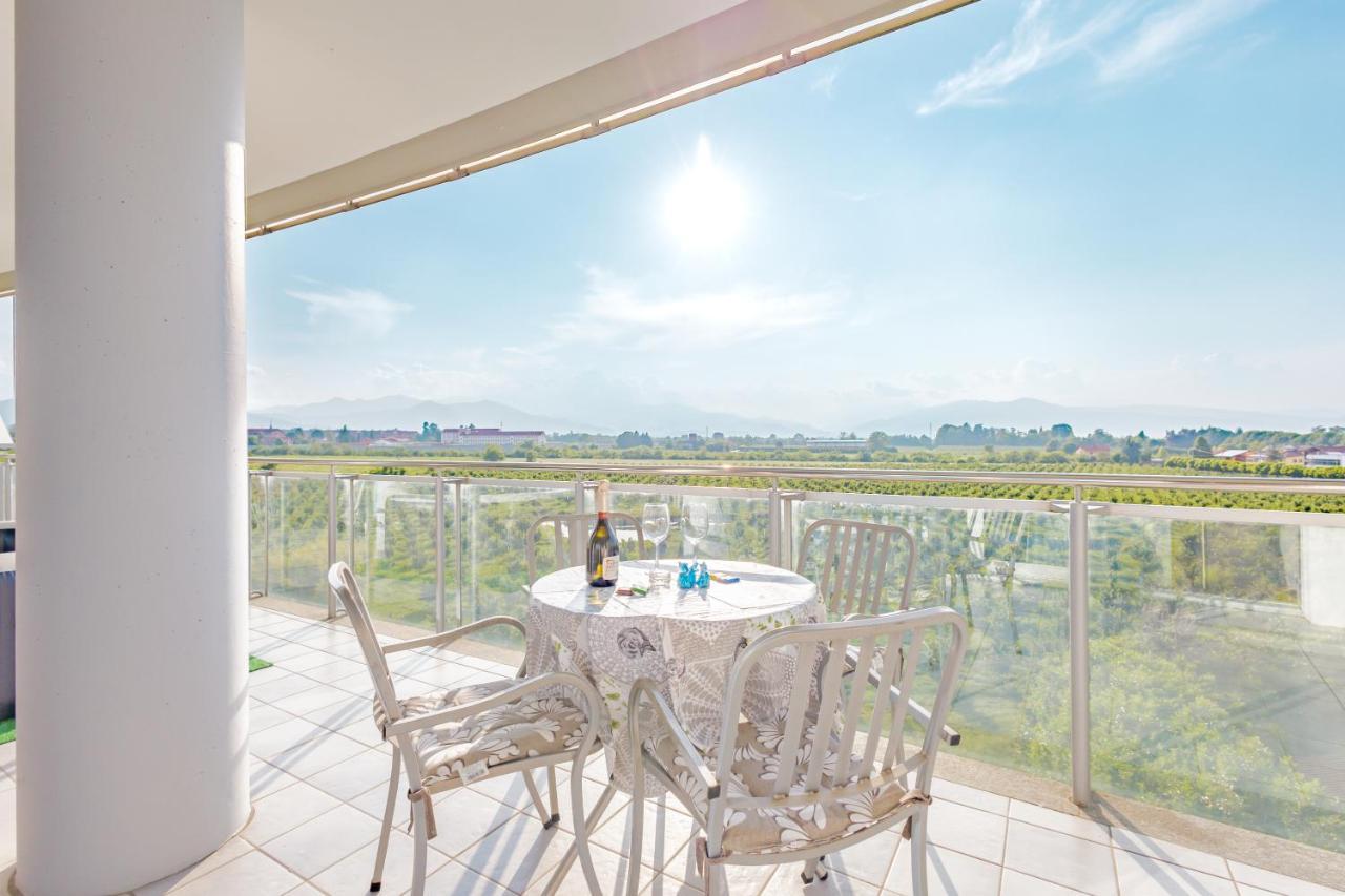 Glass House Cuneo Exterior foto